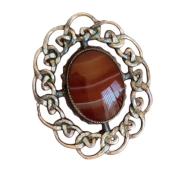 Vintage Sterling Silver Brown Red Agate Cabin Cottage Core Scottish Pin Brooch - Picture 1 of 7